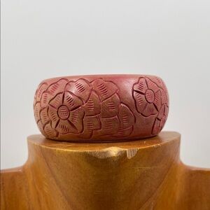 2.7.26-1 Vintage Carved Floral Distressed Red Wood Bangle Bracelet